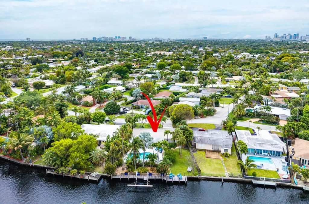 1733 Coral Gardens Drive Wilton Manors FL 33334