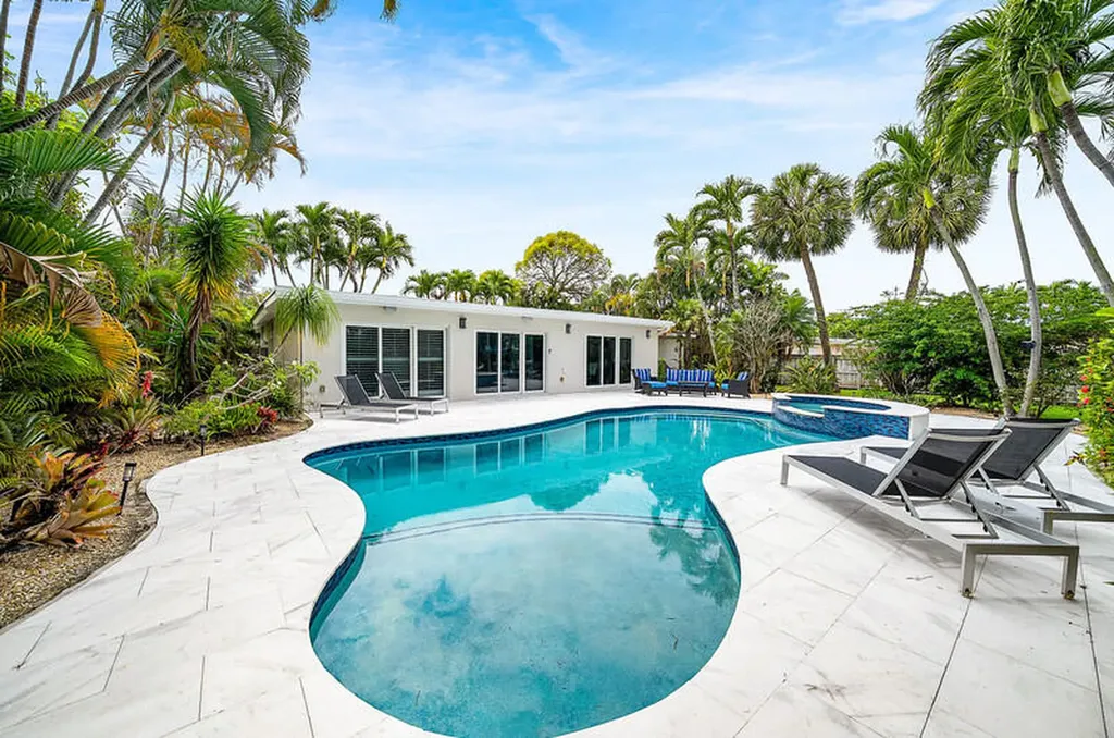 1733 Coral Gardens Drive Wilton Manors FL 33334