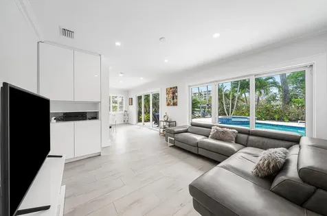 1733 Coral Gardens Drive Wilton Manors FL 33334