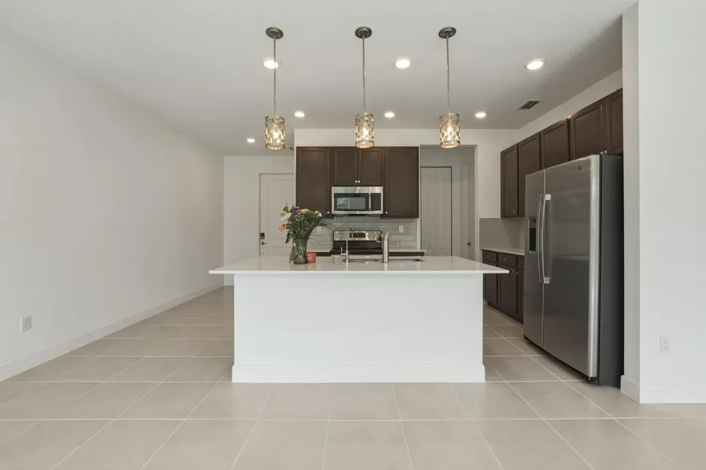 4364 Veleiros Avenue Deerfield Beach FL 33064