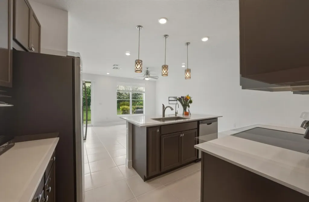 4364 Veleiros Avenue Deerfield Beach FL 33064