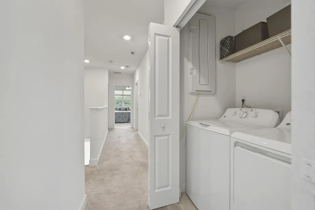 4364 Veleiros Avenue Deerfield Beach FL 33064