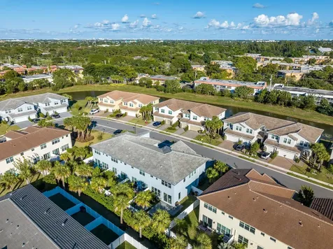 4364 Veleiros Avenue Deerfield Beach FL 33064