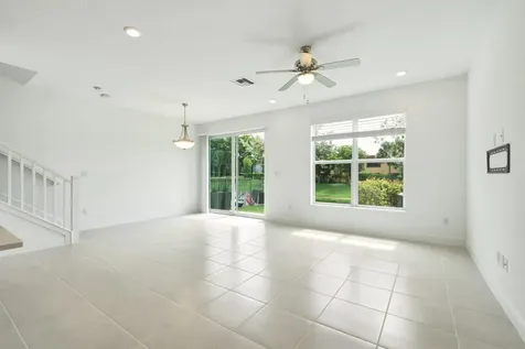 4364 Veleiros Avenue Deerfield Beach FL 33064