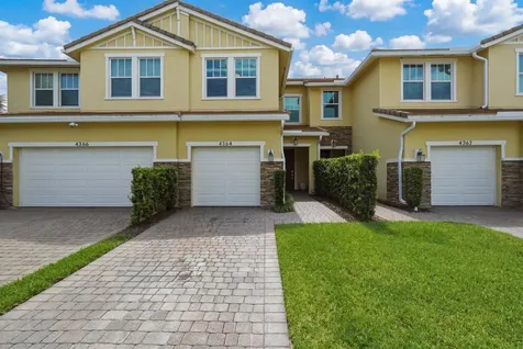 4364 Veleiros Avenue Deerfield Beach FL 33064