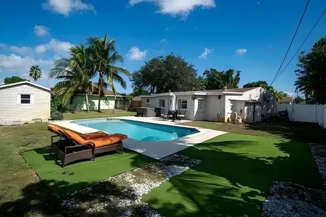 6941 Boston Drive Atlantis FL 33462
