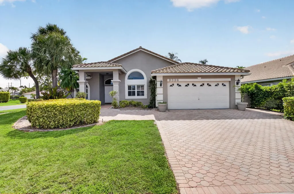 9336 Water Course Way Boynton Beach FL 33437