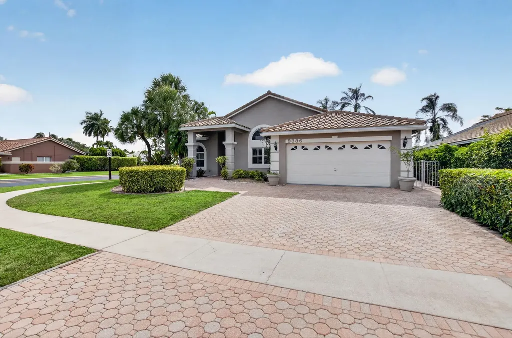 9336 Water Course Way Boynton Beach FL 33437