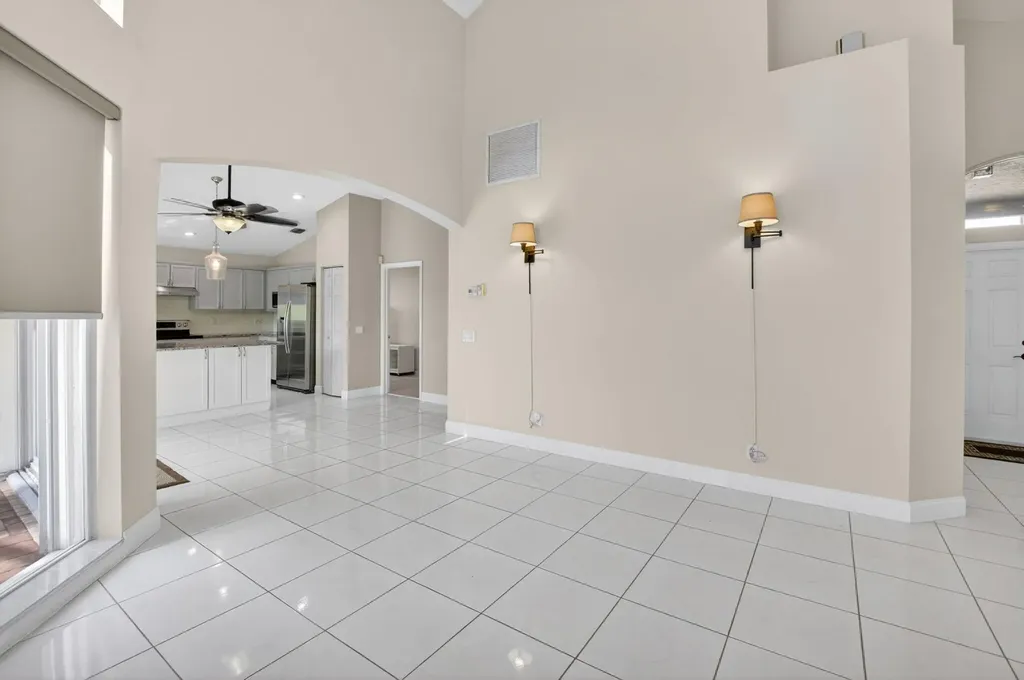 9336 Water Course Way Boynton Beach FL 33437