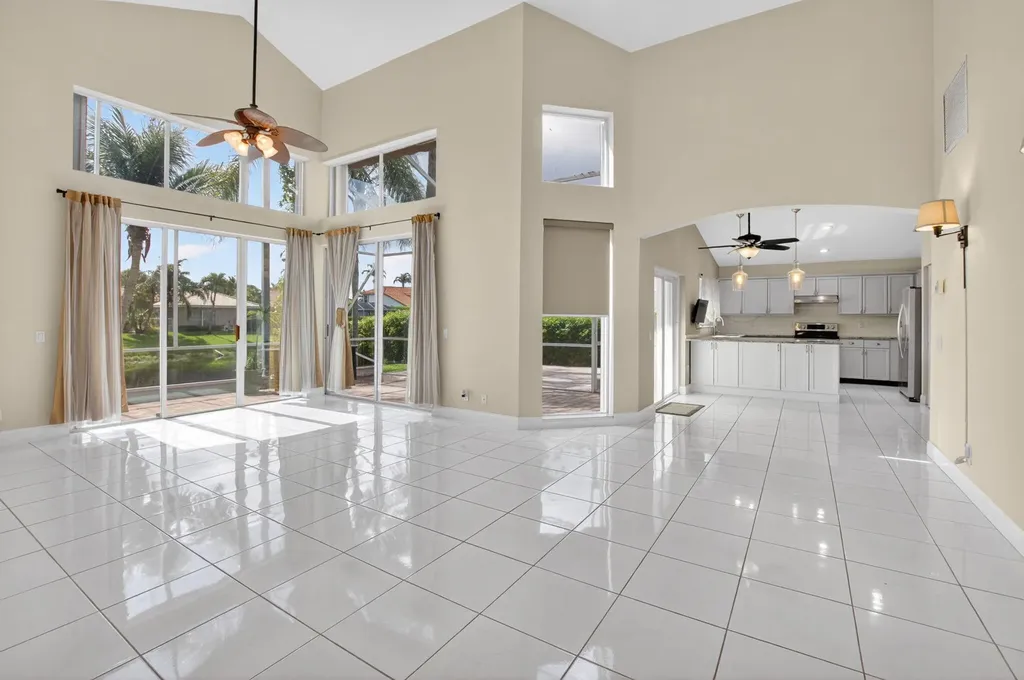 9336 Water Course Way Boynton Beach FL 33437