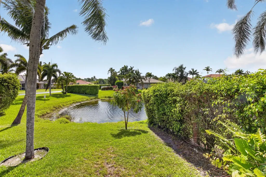 9336 Water Course Way Boynton Beach FL 33437