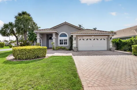9336 Water Course Way Boynton Beach FL 33437