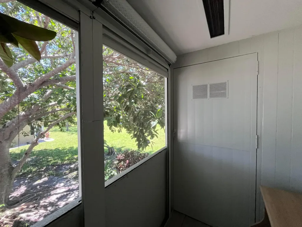 49 B Cambridge B West Palm Beach FL 33417