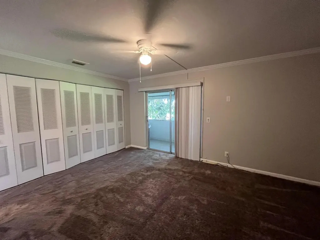 49 B Cambridge B West Palm Beach FL 33417
