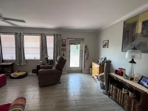 49 Cambridge B West Palm Beach FL 33417