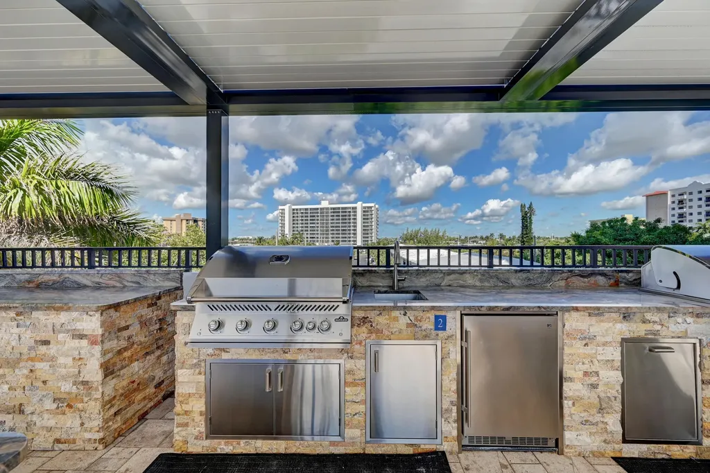 531 N Ocean Boulevard Pompano Beach FL 33062