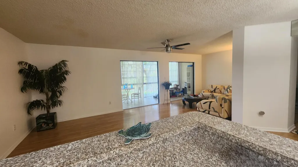 9935 N Belfort Circle Tamarac FL 33321