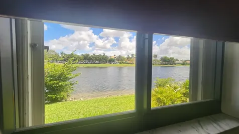 9935 N Belfort Circle Tamarac FL 33321