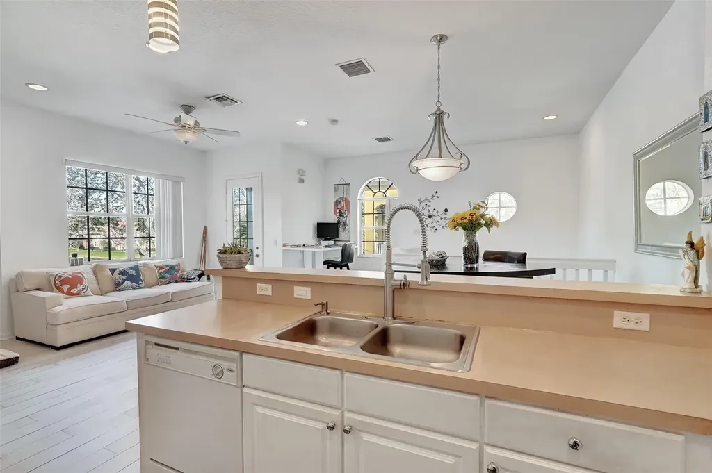 4941 E Bonsai Circle E Palm Beach Gardens FL 33418