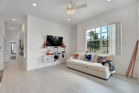4941 E Bonsai Circle E Palm Beach Gardens FL 33418