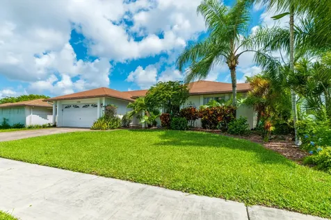 2705 SW 14th Court Deerfield Beach FL 33442