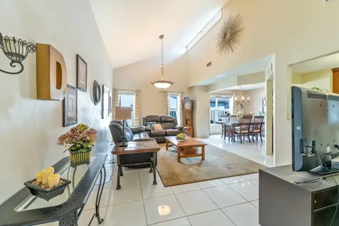 2705 SW 14th Court Deerfield Beach FL 33442