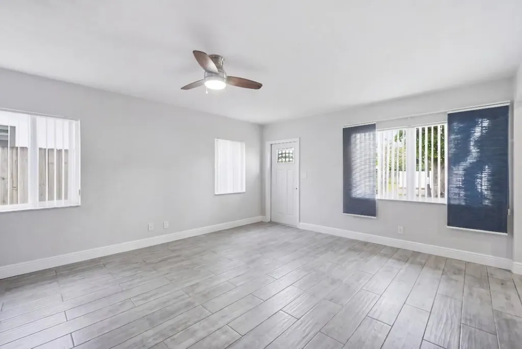 712 NE 10th Avenue Pompano Beach FL 33060