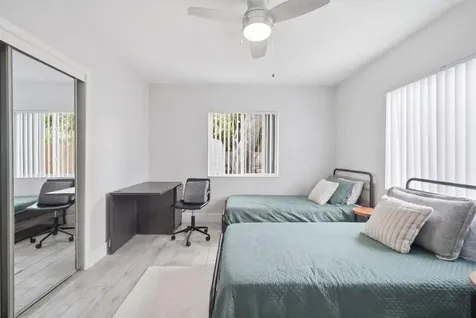 712 NE 10th Avenue Pompano Beach FL 33060
