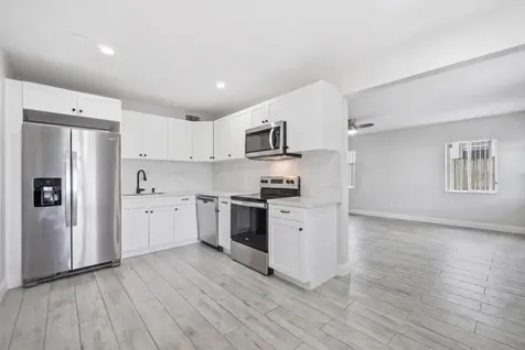 712 NE 10th Avenue Pompano Beach FL 33060