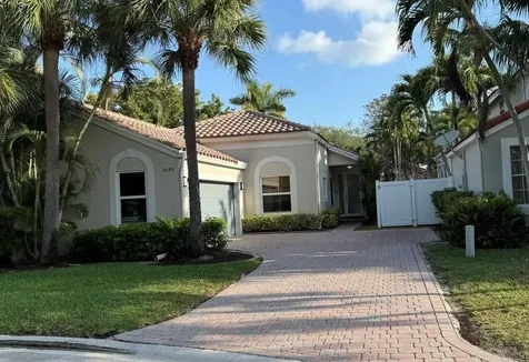 6165 NW 77th Place Parkland FL 33067