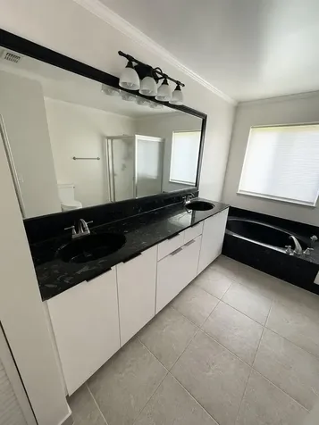 6165 NW 77th Place Parkland FL 33067