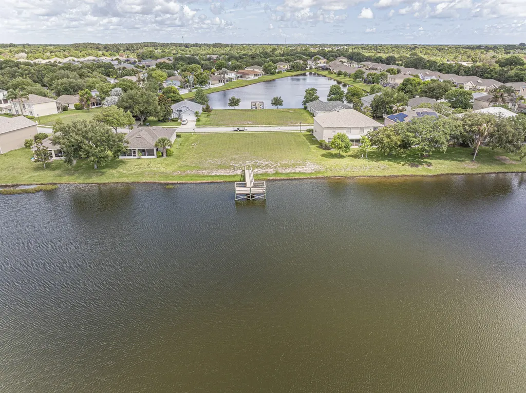 6029 Ridge Lake Circle Vero Beach FL 32967