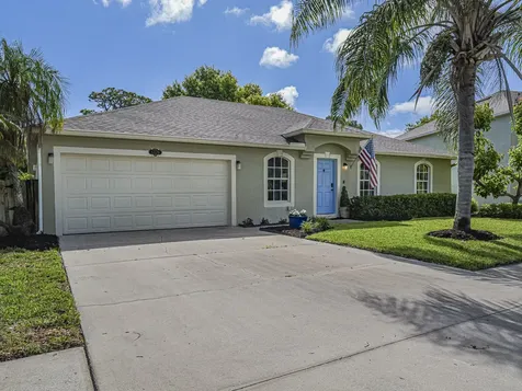 6029 Ridge Lake Circle Vero Beach FL 32967