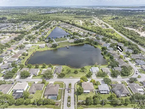 6029 Ridge Lake Circle Vero Beach FL 32967