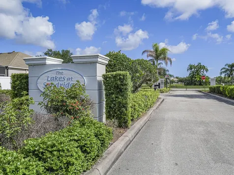 6029 Ridge Lake Circle Vero Beach FL 32967