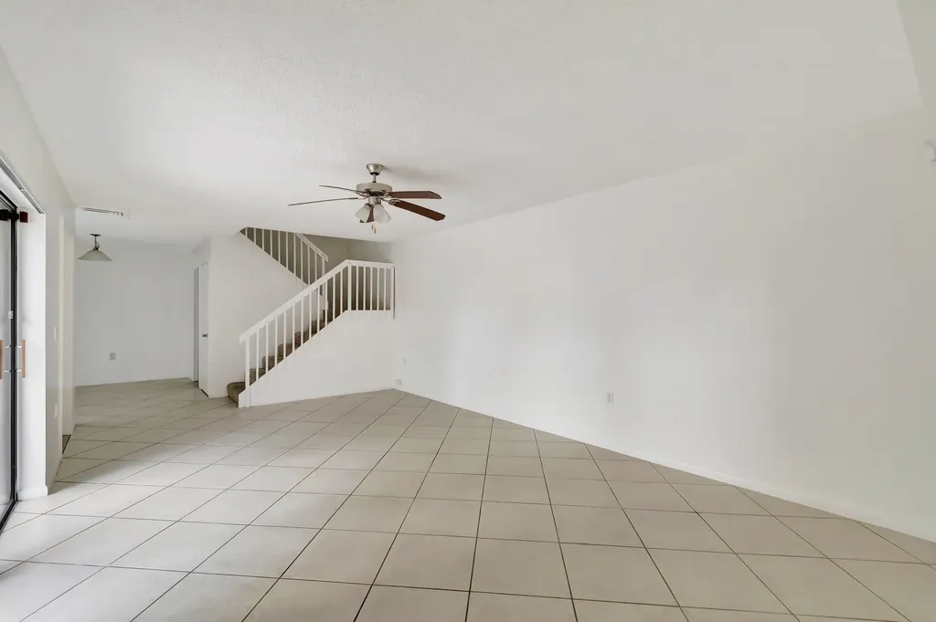 311 3rd Way West Palm Beach FL 33407