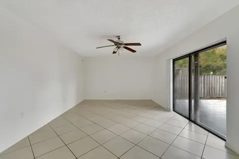 311 3rd Way West Palm Beach FL 33407