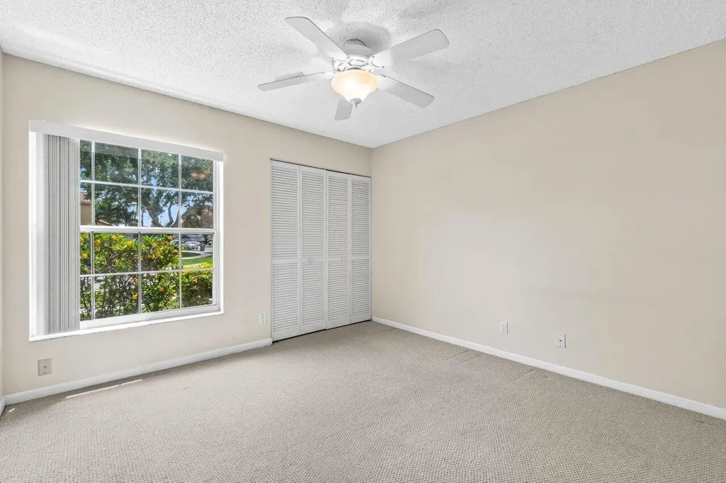 10001 Country Brook Road Boca Raton FL 33428