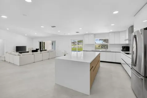 20203 Back Nine Drive Boca Raton FL 33498