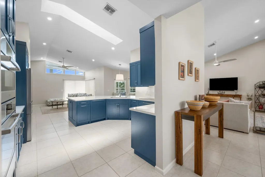 15880 Meadow Wood Drive Wellington FL 33414