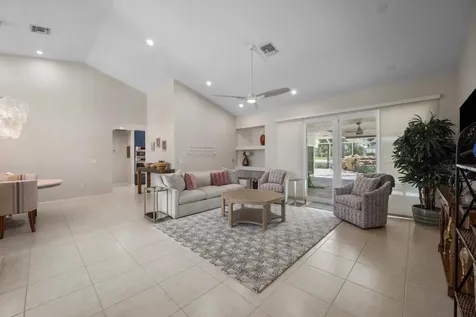 15880 Meadow Wood Drive Wellington FL 33414