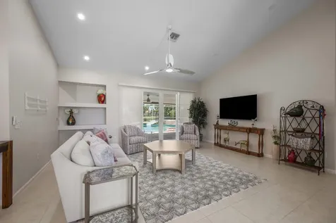 15880 Meadow Wood Drive Wellington FL 33414