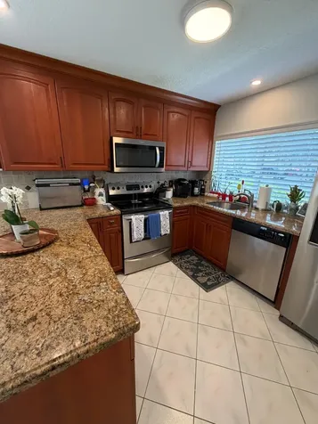 699 Deer Creek Corona Way Deerfield Beach FL 33442
