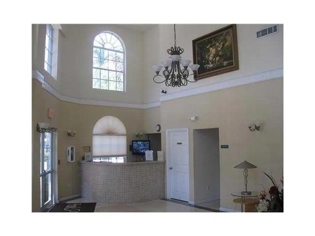 1640 Presidential Way West Palm Beach FL 33401