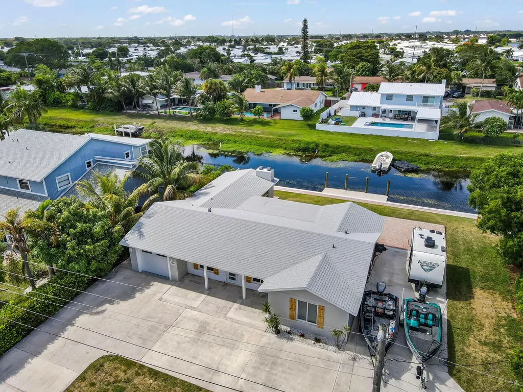 1051 SW 25th Avenue Boynton Beach FL 33426