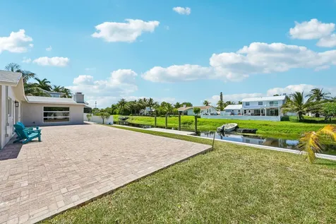 1051 SW 25th Avenue Boynton Beach FL 33426