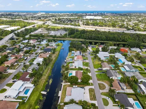 1051 SW 25th Avenue Boynton Beach FL 33426