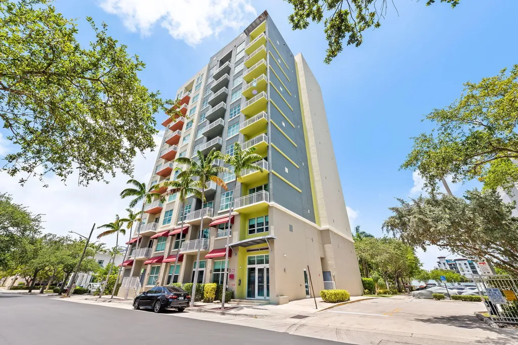 313 NE 2nd Street Fort Lauderdale FL 33301