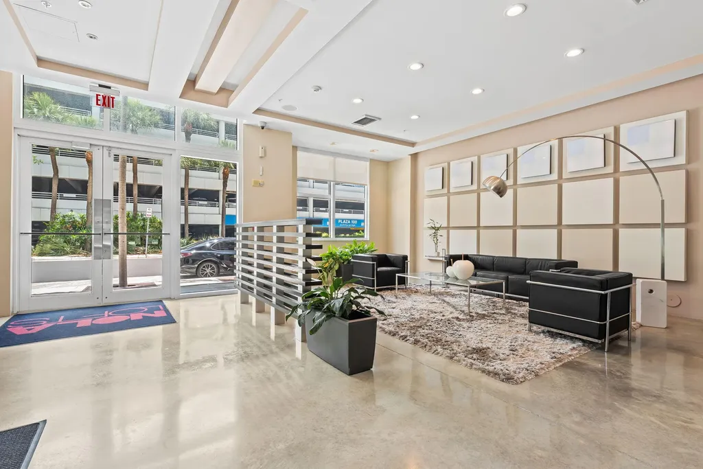 313 NE 2nd Street Fort Lauderdale FL 33301