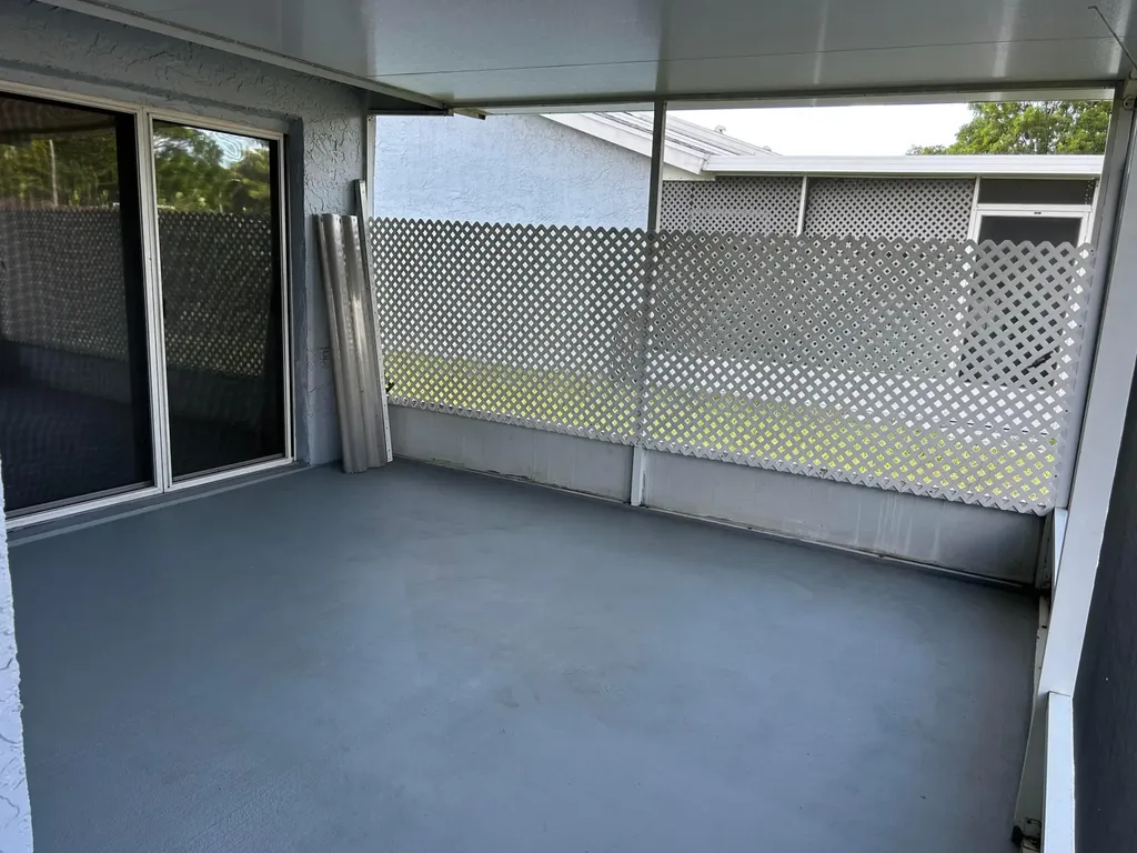 4210 Lucerne Villas Lane Lake Worth FL 33467